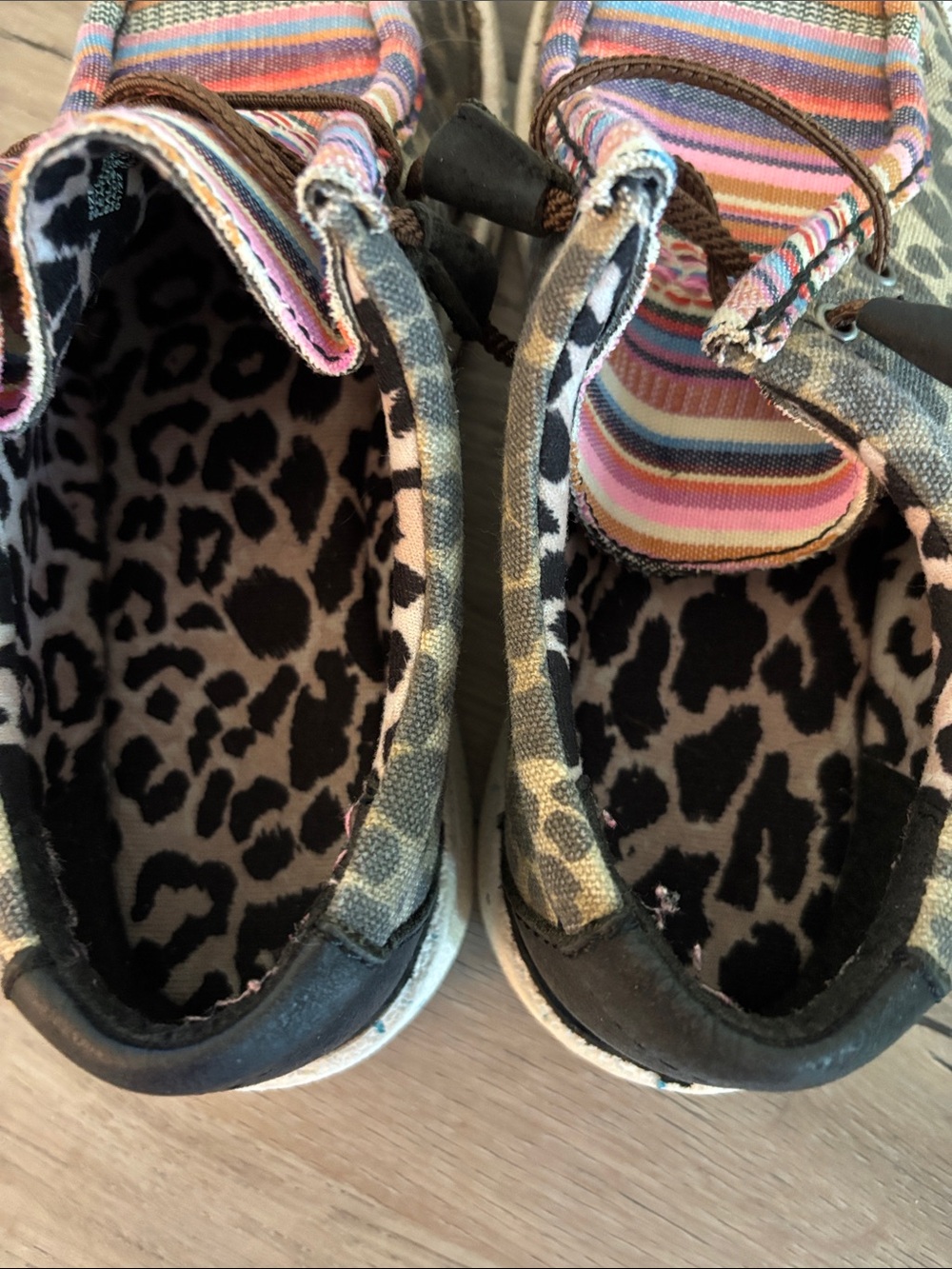 Women’s Justin slip ons - Picture 4 of 4